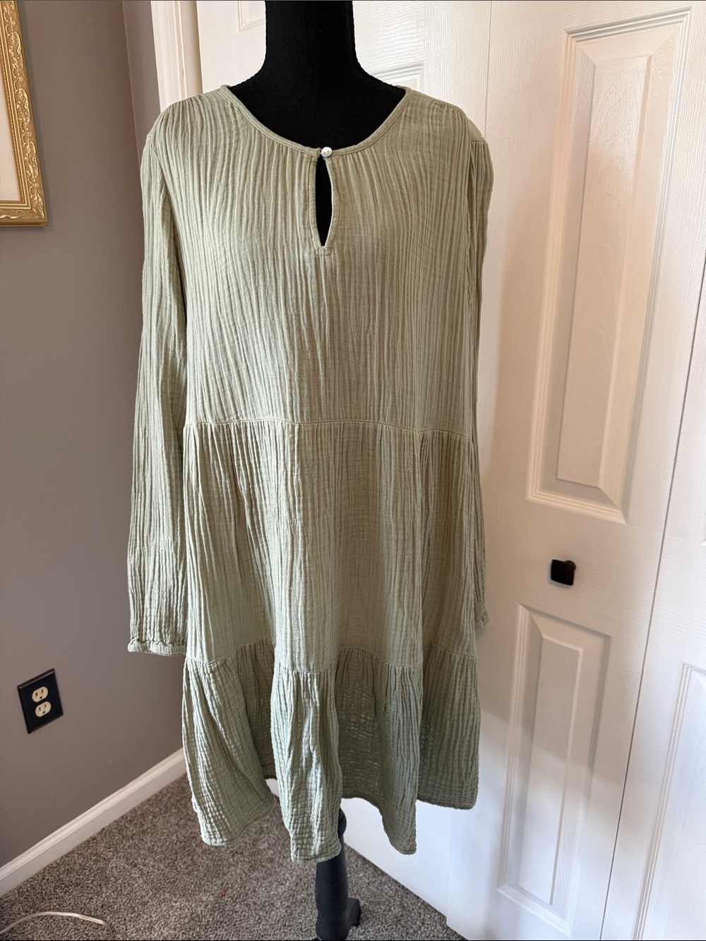 Women’s Sage Green Long Sleeve Tiered Peasant Dress